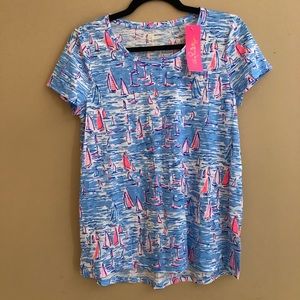 Lilly Pulitzer “boatylicious” print t shirt NWT